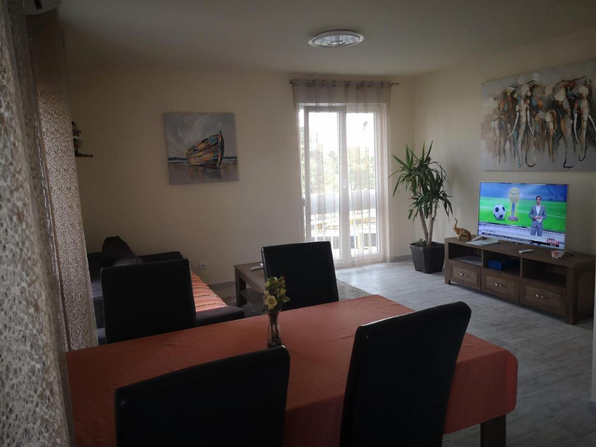 Apartman Petrovic City Center Trogir Extérieur photo